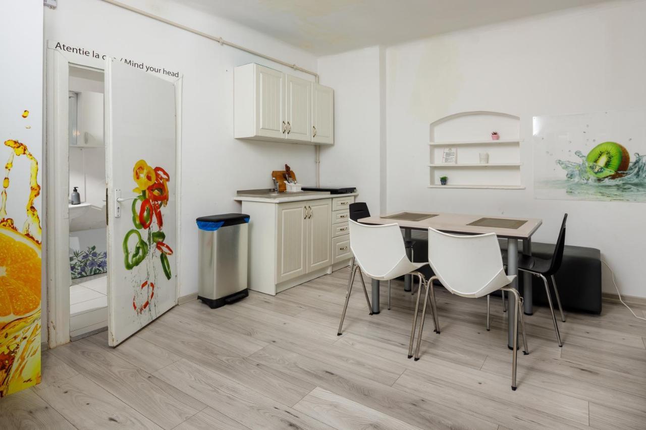 Marigold Boutique Apartamento Braşov Exterior foto