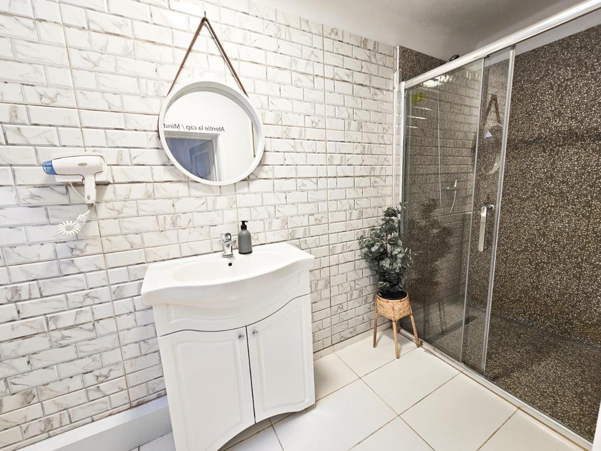 Marigold Boutique Apartamento Braşov Exterior foto